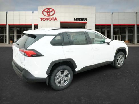 New 2025 Toyota RAV4 XLE image 22