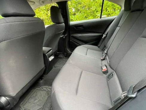 Used 2024 Toyota Corolla LE FWD image 10