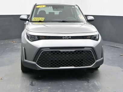 Used 2025 Kia Soul LX w/ LX Technology Package