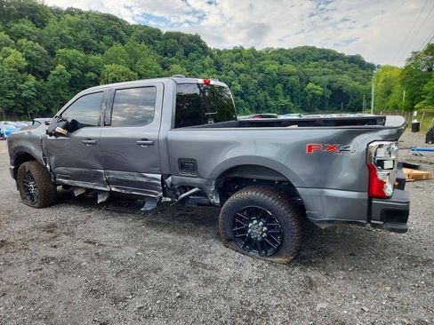 Used 2024 Ford F250 Lariat w/ Sport Appearance Package AWD/4WD image 3