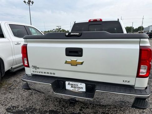 Used 2017 Chevrolet Silverado 1500 LTZ w/ Sport Package AWD/4WD image 16