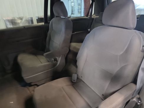 Used 2010 Honda Odyssey EX image 16