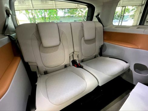 New 2025 Volkswagen ID. Buzz 1st Edition image 26