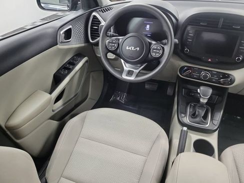 Certified 2023 Kia Soul LX FWD image 15