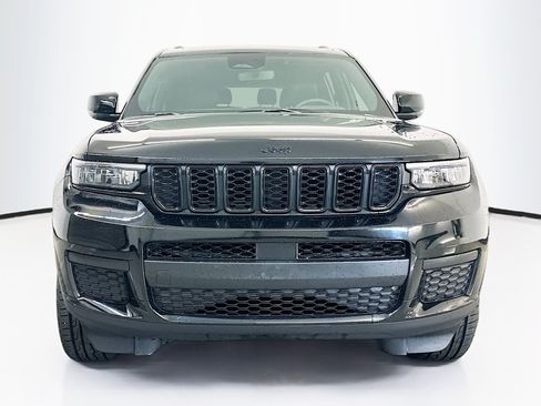 Used 2023 Jeep Grand Cherokee L Laredo AWD/4WD image 2