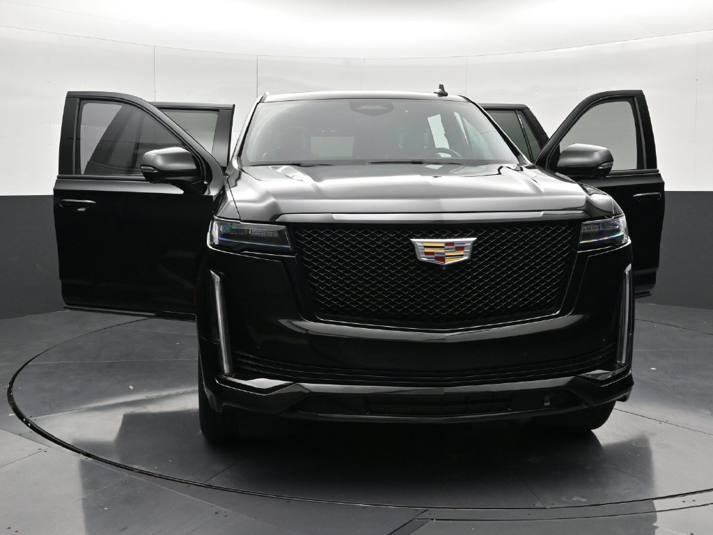 Used 2021 Cadillac Escalade Sport Platinum w/ Heavy-Duty Trailer Package RWD image 33
