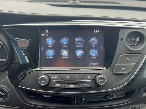Used 2019 Buick Envision Essence AWD/4WD image 18