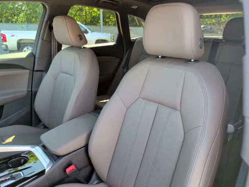 Used 2026 Audi Q5 Premium Plus AWD/4WD image 24