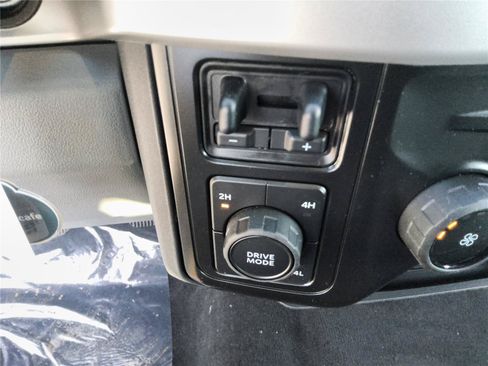 New 2026 Ford F350 XLT AWD/4WD image 21