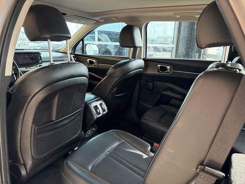 Certified 2023 Kia Sorento X-Line EX image 17