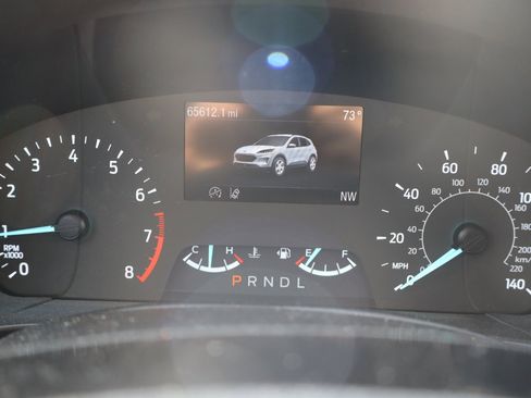 Used 2022 Ford Escape SE w/ Cold Weather Package image 17