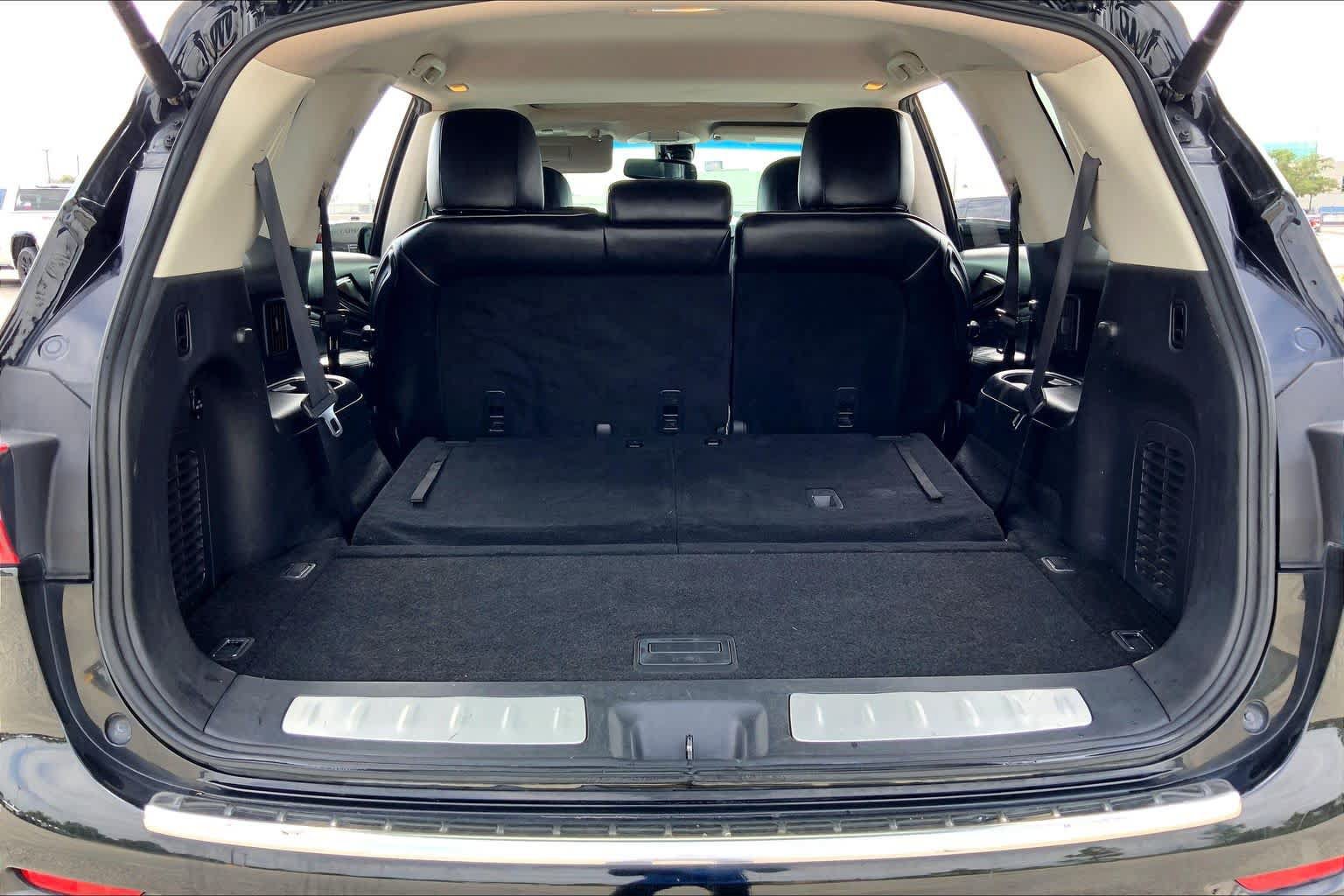 Used 2015 INFINITI QX60 Luxe w/ Premium Plus Package AWD/4WD image 34