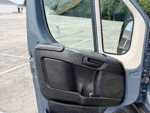Used 2019 RAM ProMaster 3500 FWD image 9