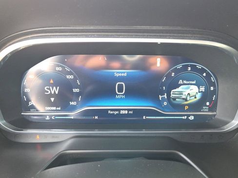 Used 2023 Chevrolet Tahoe LT image 28