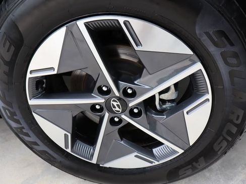 Used 2025 Hyundai Tucson SEL FWD image 44