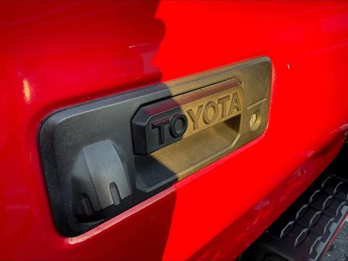 Used 2023 Toyota Tacoma TRD Sport image 28