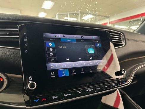 Used 2022 Jeep Wagoneer Series II image 23