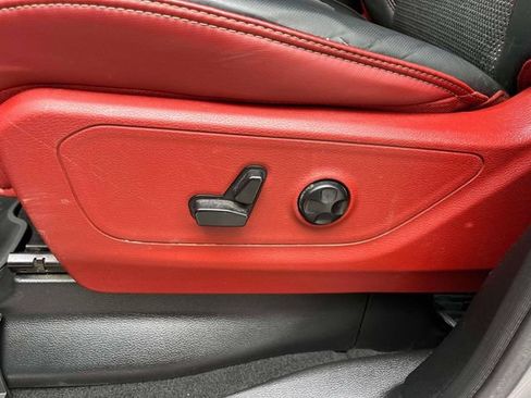 Used 2019 RAM 1500 Rebel w/ Rebel Level 1 Equipment Group AWD/4WD image 28