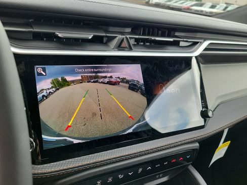 New 2026 Jeep Cherokee Limited AWD/4WD image 17
