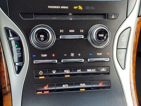 Used 2019 Lincoln Nautilus Select image 14