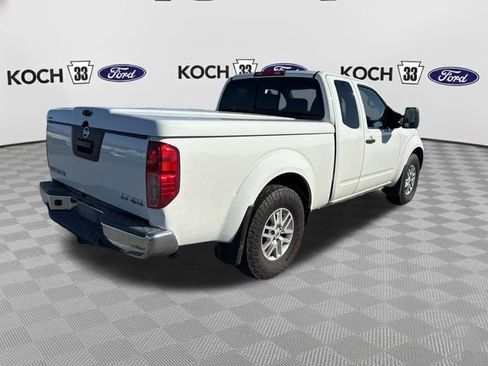 Used 2019 Nissan Frontier SV image 8