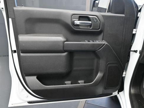 Used 2024 GMC Sierra 1500 Pro w/ Pro Value Package image 30