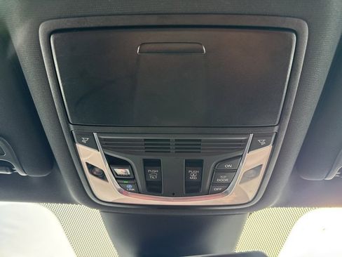 Used 2022 Acura MDX A-Spec image 47