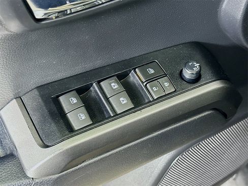 Used 2023 Toyota Tacoma TRD Off-Road image 20