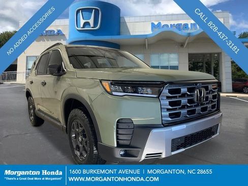 New 2026 Honda Pilot TrailSport image 10