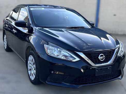 Used 2016 Nissan Sentra S FWD image 8
