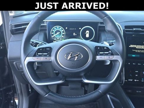 Used 2024 Hyundai Tucson Limited image 17