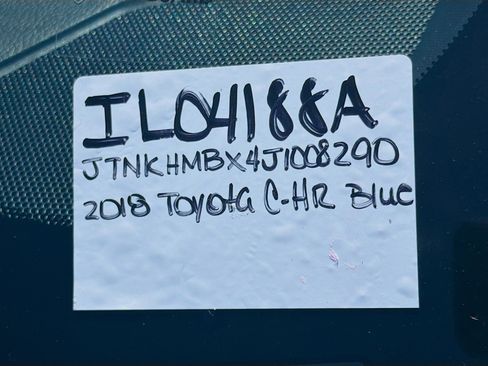 Used 2018 Toyota C-HR XLE image 36