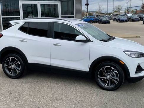 Used 2022 Buick Encore GX Select FWD image 3