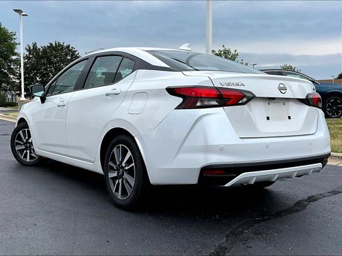 Certified 2024 Nissan Versa SV FWD image 3