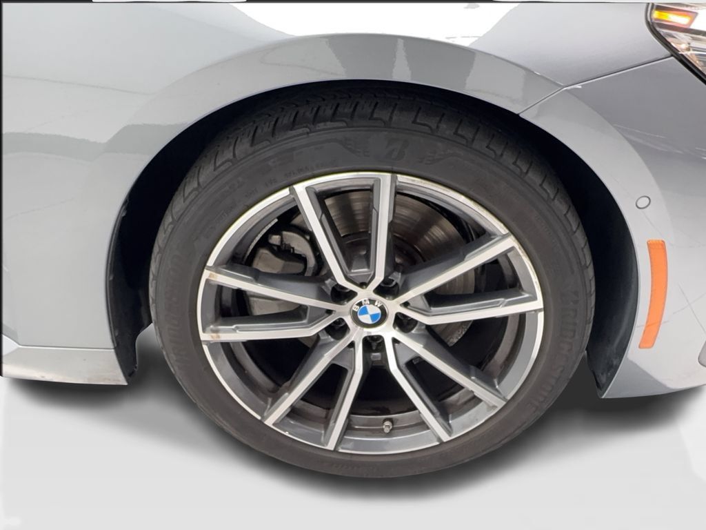 Used 2025 BMW 230i Coupe RWD image 9