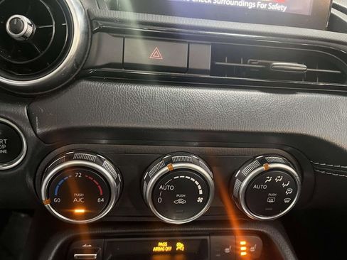 Used 2023 MAZDA MX-5 Miata Grand Touring w/ Weather Package image 18