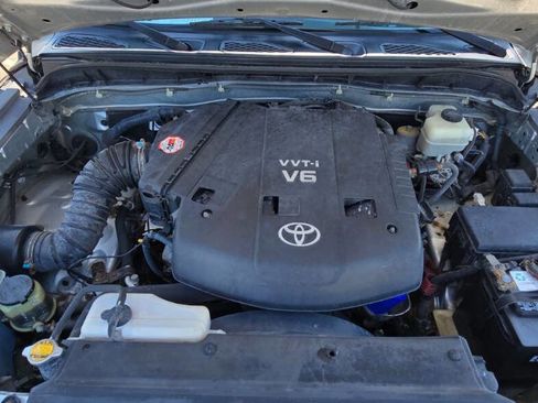 Used 2007 Toyota FJ Cruiser 4WD image 57