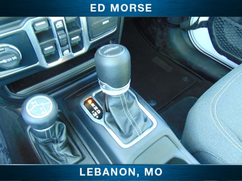 Used 2025 Jeep Gladiator Sport image 24