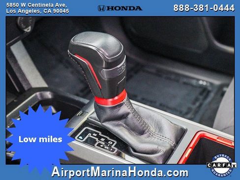 Used 2017 Toyota Tacoma TRD Off-Road image 23