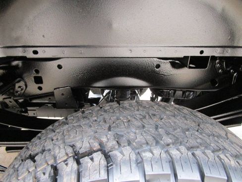 Used 2019 Ford F350 XL w/ Power Equipment Group image 40