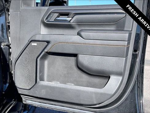 Used 2024 GMC Sierra 2500 AT4 w/ AT4 Premium Plus Package image 28