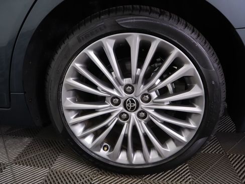 Used 2021 Toyota Avalon Limited w/ Advanced Safety Package image 32