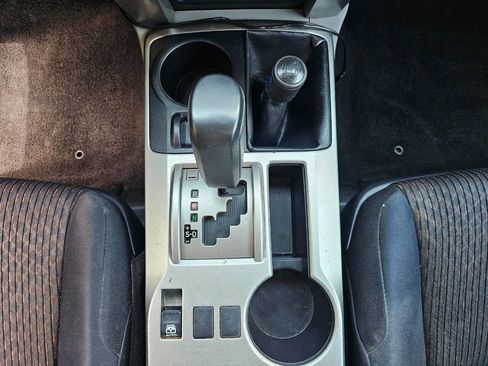 Used 2012 Toyota 4Runner SR5 w/ Convenience Pkg image 21