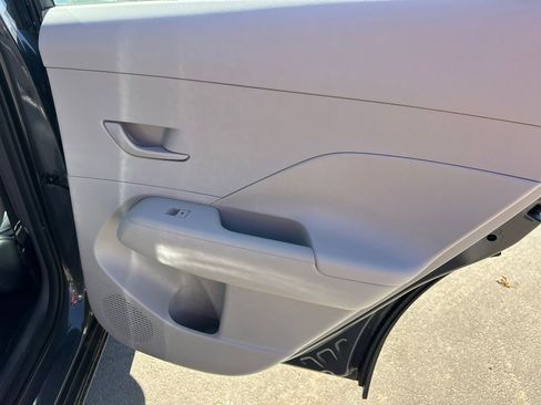 New 2026 Hyundai Kona SE FWD image 17