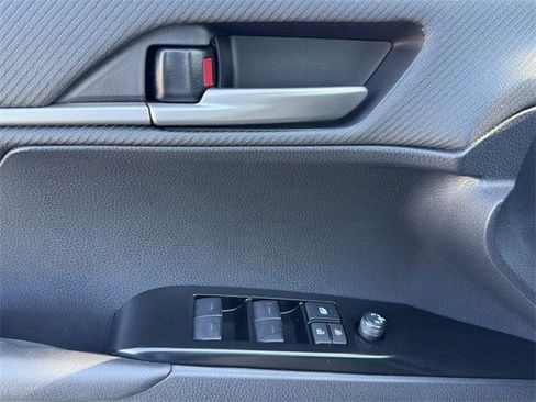New 2026 Toyota Camry SE image 21
