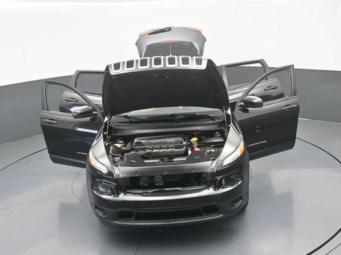 Used 2016 Jeep Cherokee Sport AWD/4WD image 65