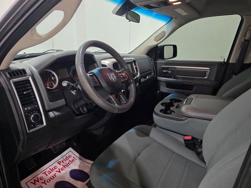 Used 2019 RAM 1500 Classic SLT image 16