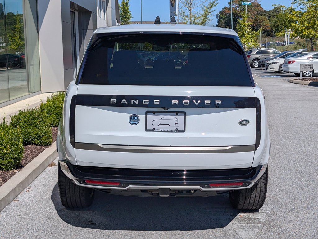 Used 2023 Land Rover Range Rover SE AWD/4WD image 6