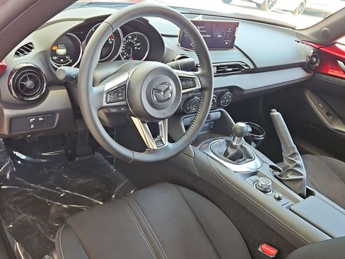 New 2026 MAZDA MX-5 Miata Club w/ Weather Package RWD image 2
