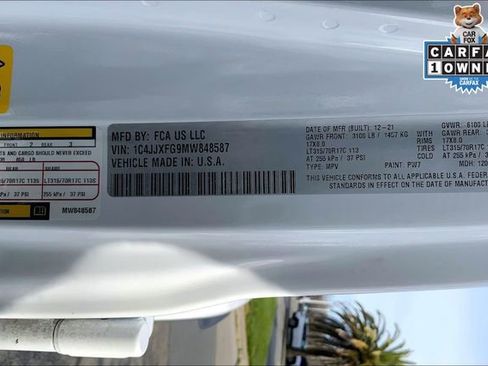 Used 2021 Jeep Wrangler Unlimited Rubicon w/ Xtreme Recon 35" Tire Package image 29